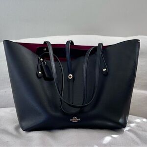 COACH- Pebble Leather Tote Bag (Gently Used)